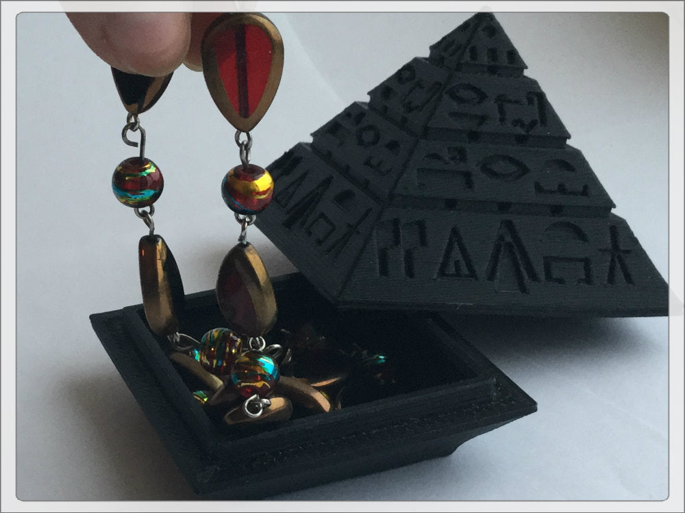 Ancient Egypt Pyramid Starship Stargate Alien Jewelry / Stash Box / Sc